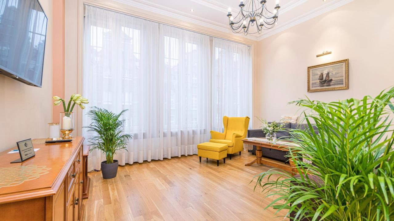 Maya'S Flats & Resorts - Old Town Dluga 72 One Storey غدانسك المظهر الخارجي الصورة